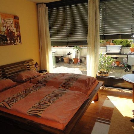 B & B Auf Dem Wolf, St. Jakob Basel Luaran gambar