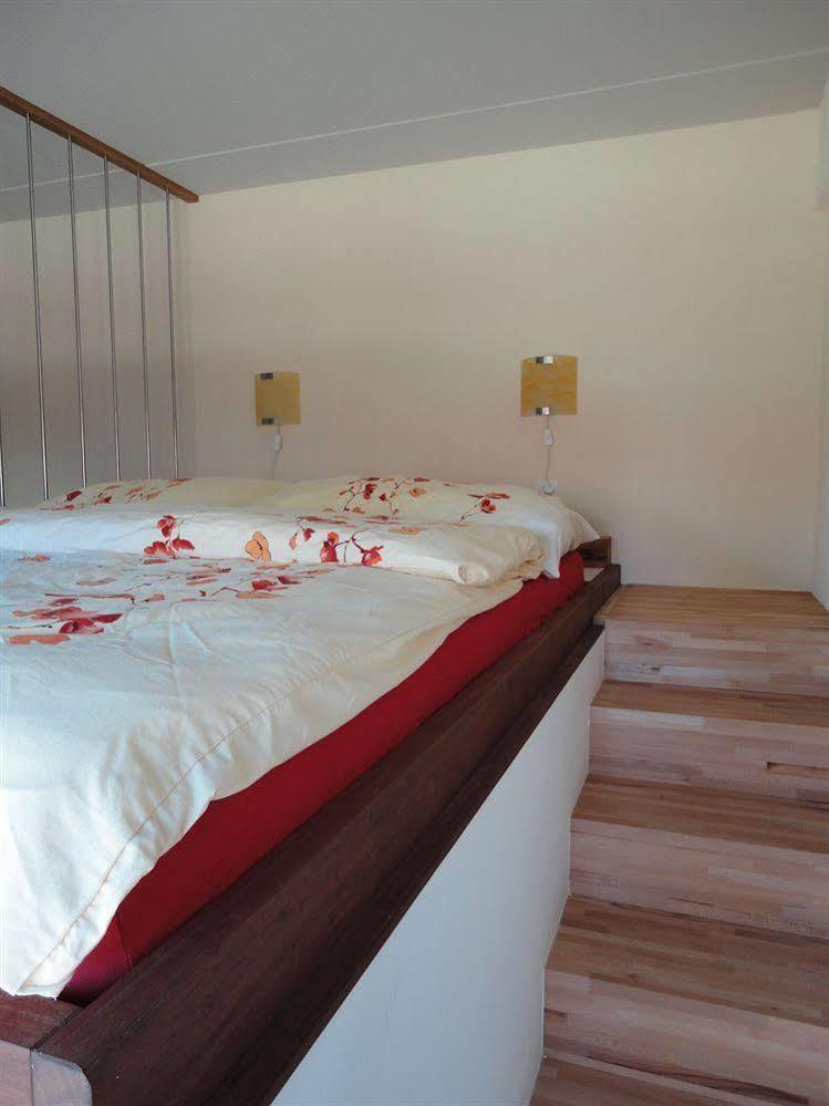 B & B Auf Dem Wolf, St. Jakob Basel Luaran gambar